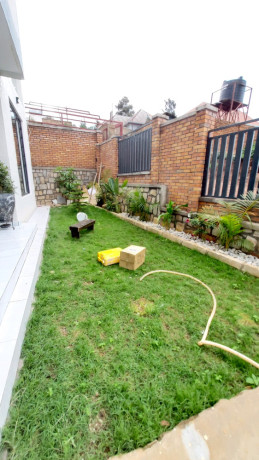 kigali-unfurnished-house-for-rent-in-muyange-kagarama-big-4