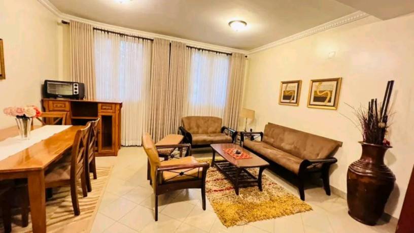 nyarutarama-furnished-3bedrooms-apartment-for-rent-at-800-in-good-location-big-5