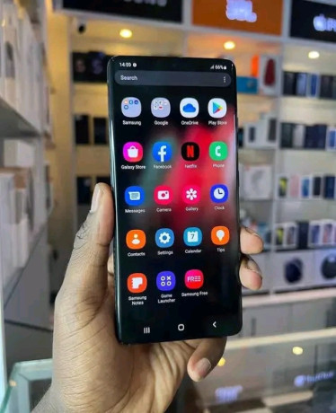 samusang-galaxy-s22-big-0