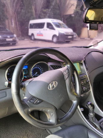 hyundai-sonata-big-2