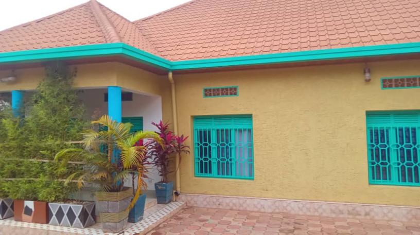 kigali-house-for-sale-in-nyamirambo-big-3