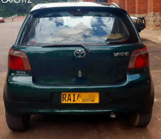 toyota-yaris-big-2