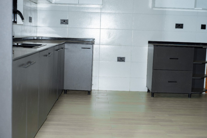 tb007-kibagabaga-kibagabaga-very-big-and-nice-house-for-rent-big-8