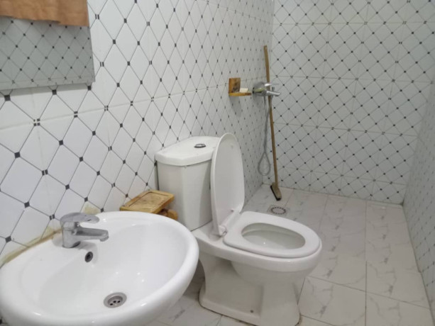 bk-01-nyarutarama-very-beautiful-furnished-studio-apartment-for-rent-big-2