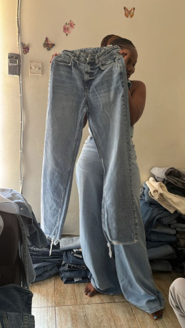 jeans-from-zara-at-a-very-good-price-big-0