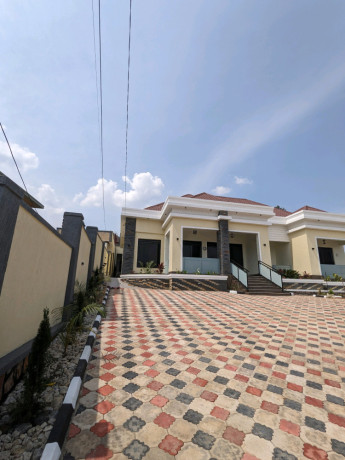 remera-new-house-for-sale-in-kigali-big-0