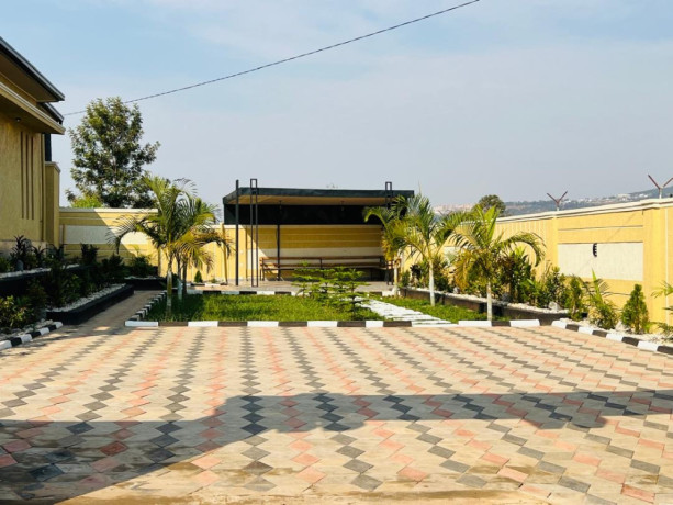 kigali-rwanda-house-for-sale-in-kanombe-busanza-big-2