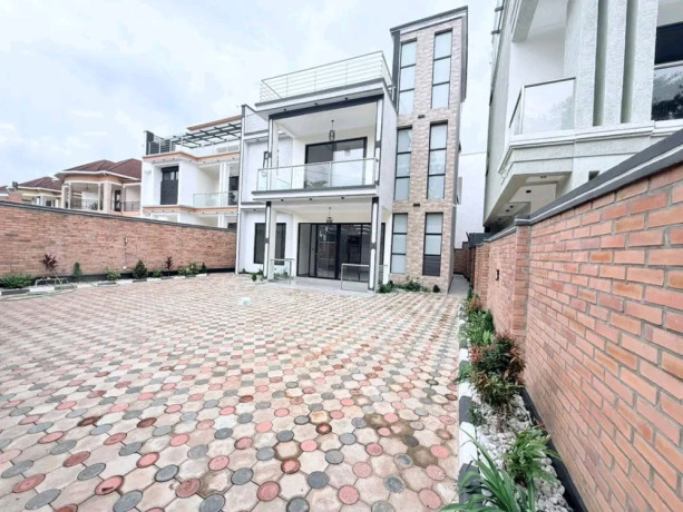 kibagabaga-5bedrooms-house-for-sale-at-450m-in-good-location-big-1