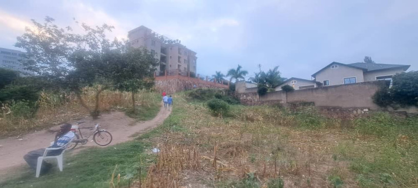 nyarutarama-or-baho-hospital-plot-for-sale-big-0