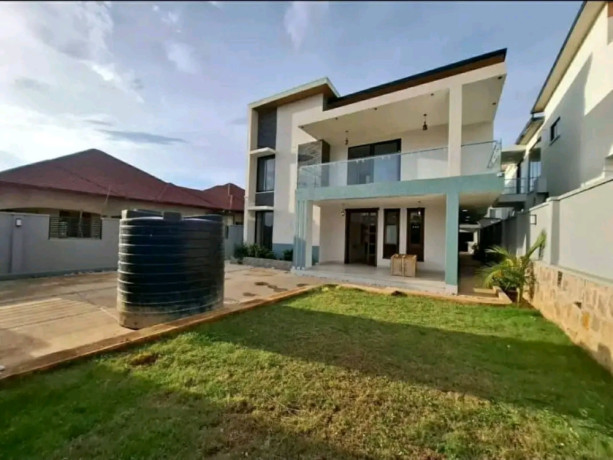 kibagabaga-around-nyarutarama-5bedrooms-house-for-sale-at-450m-in-good-location-big-0