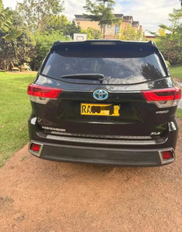 toyota-highlander-hybrid-automatic-2017-for-sale-big-0