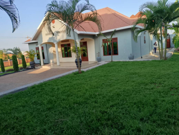 kigali-unfurnished-house-for-rent-in-kagarama-big-9
