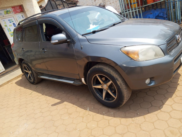 toyota-rav4-big-3
