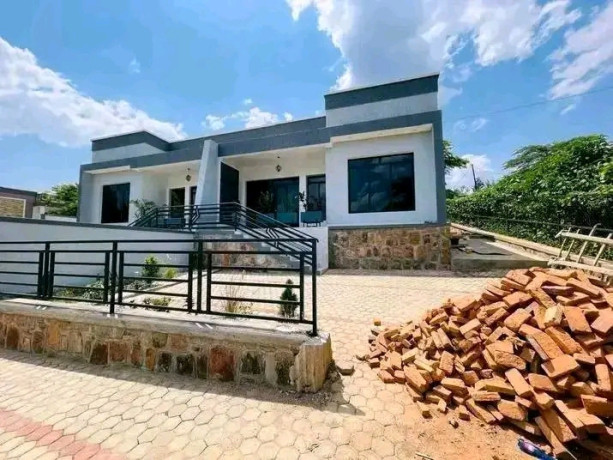 amazing-unfurnished-house-for-rent-in-kimironko-near-kigali-parents-school-big-2