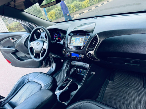 hyundai-tucson-big-0