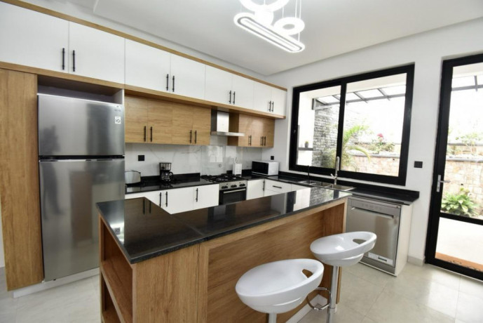 bere-13-df-kacyiru-kacyiru-furnished-apartments-for-rent-in-kigali-rwanda-big-8