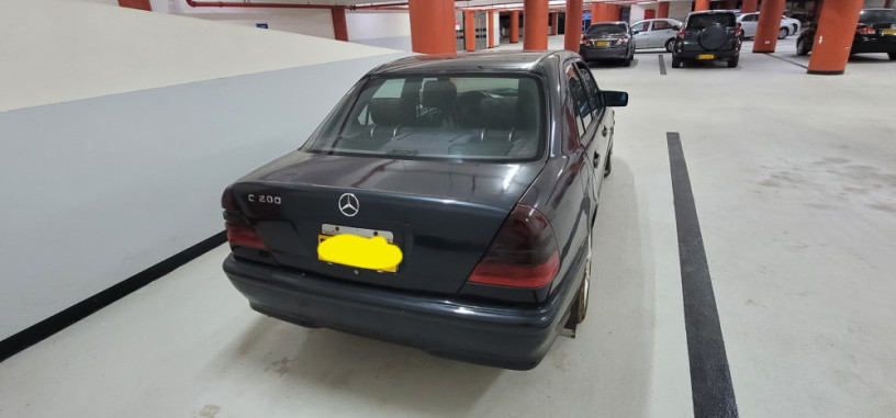 mercedes-benz-c200-for-sale-in-kigali-rwanda-big-4