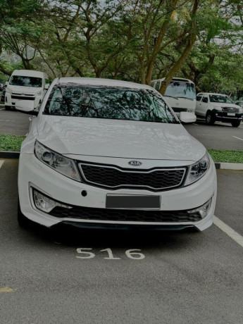kia-k5-big-0