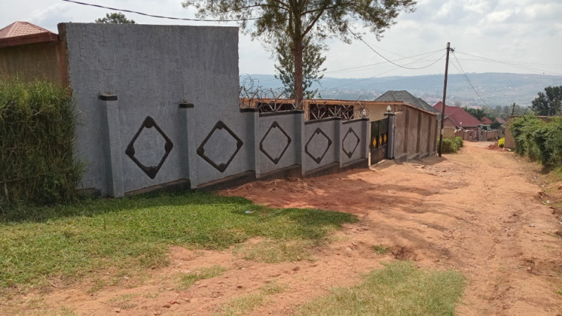 property-for-sale-nyamata-near-the-market-big-6