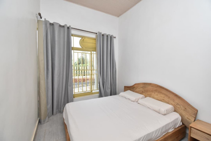 kigali-nice-house-for-rent-in-kanombe-gasaraba-big-2