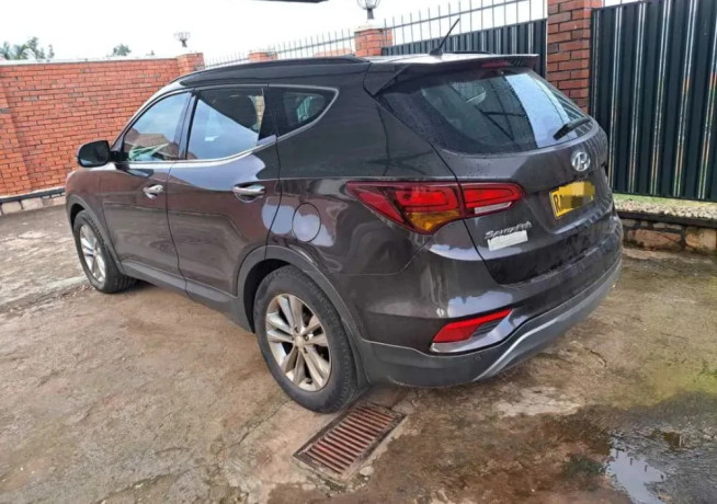 hyundai-santa-fe-for-sale-big-2