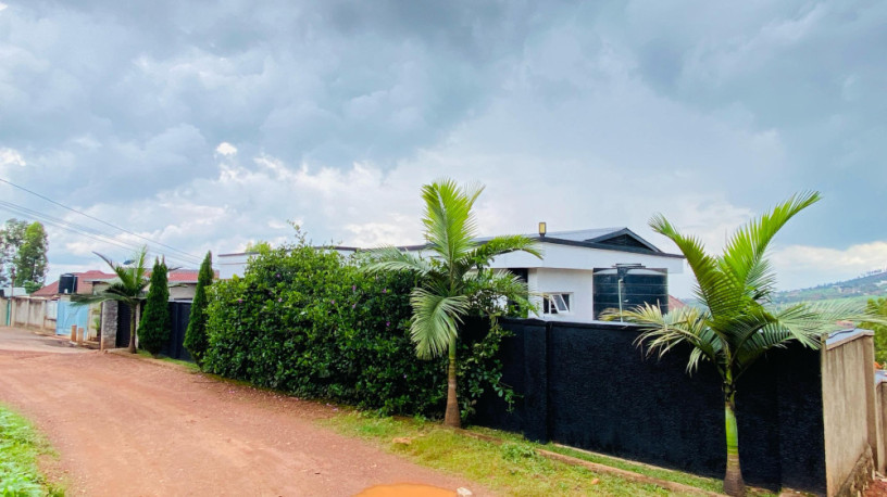 kigali-rwanda-house-for-sale-in-rebero-big-2