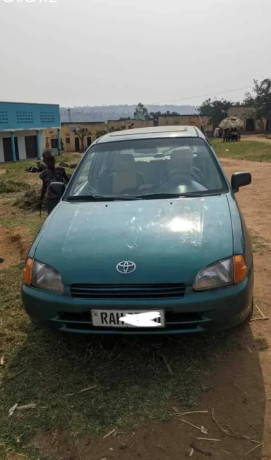 toyota-starlet-big-2