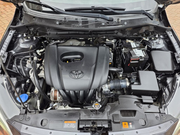 used-2020-toyota-yaris-big-7