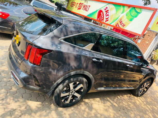 kia-sorento-2012-new-big-5