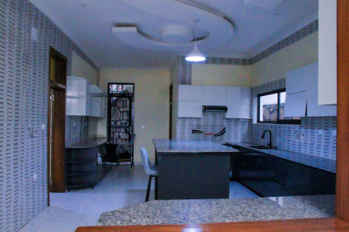 kibagabaga-very-nice-new-house-for-sale-near-pili-pili-in-kigali-rwanda-big-5