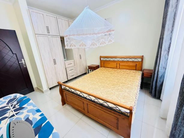 nyarutarama-prime-location-furnished-house-for-rent-in-kigali-big-2