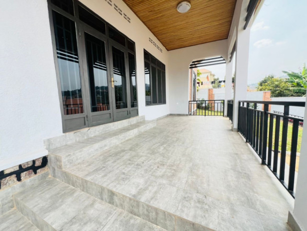 kimironko-unfurnished-house-for-rent-in-kigali-big-3
