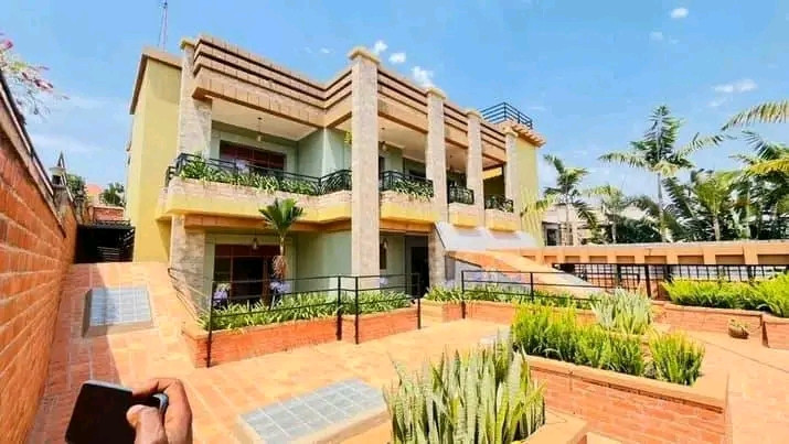 kibagabaga-well-furnished-house-for-rent-in-vip-location-4-bedrooms-4-bathrooms-1700-big-0