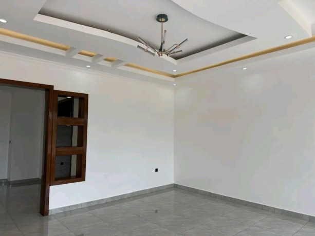 gacuriro-kagugu-house-for-sale-in-good-neighborhood-big-2