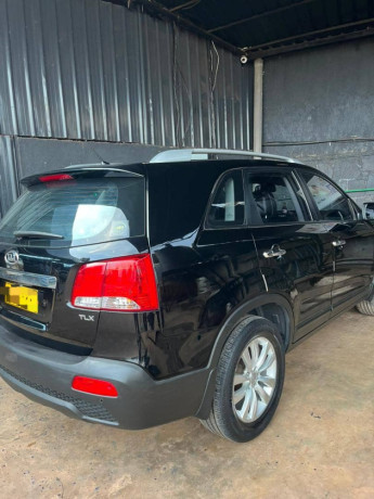 kia-sorento-big-0