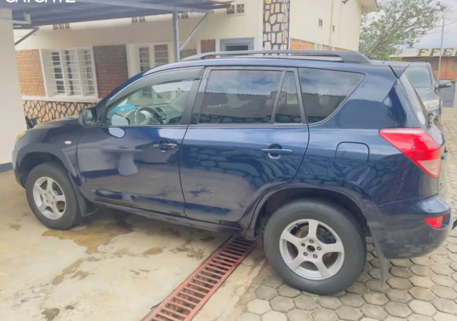toyota-rav4-big-1