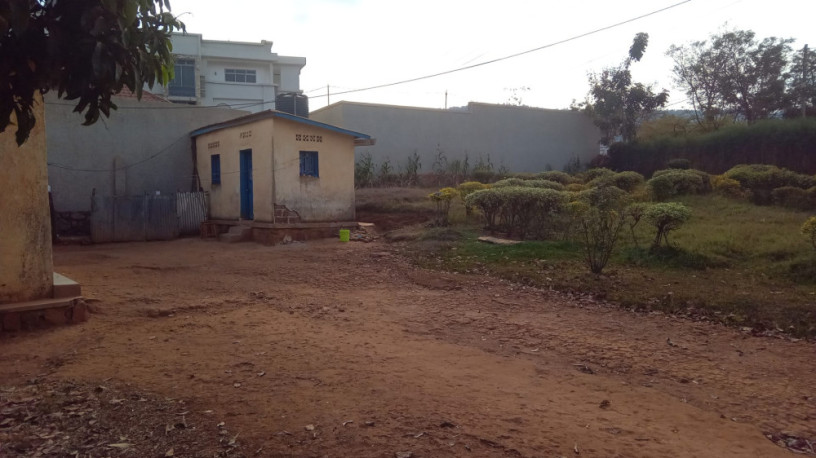 plots-in-nyamirambo-for-sale-big-1