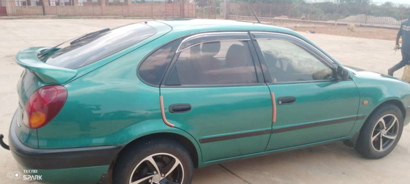 toyota-corolla-big-1