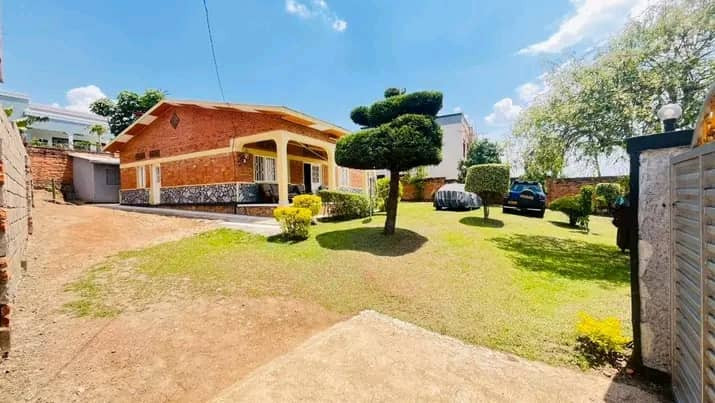 remera-around-bk-arena-plot-for-sale-big-5