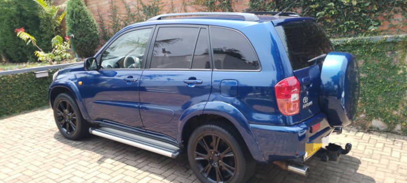 toyota-rav4-big-3