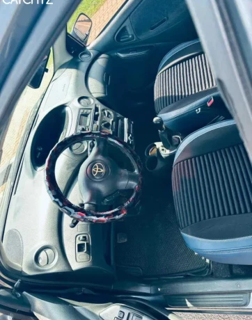 toyota-yaris-manual-2004-for-sale-big-1