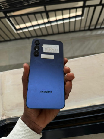 samsung-galaxy-a15-lte-big-3