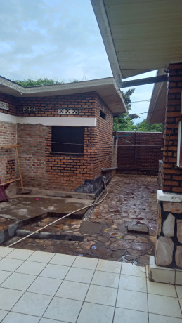 kigali-house-for-sale-in-nyamirambo-big-6