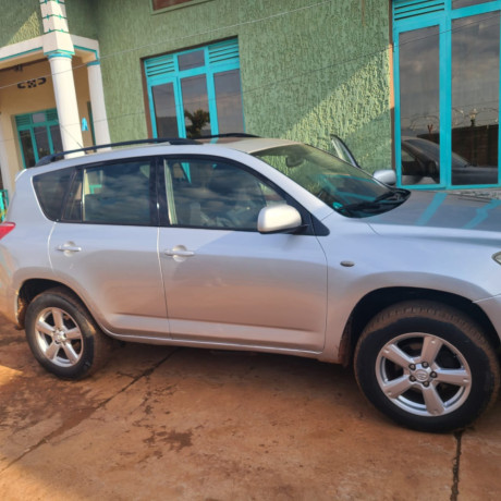 toyota-rav4-big-2