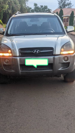 hyundai-tucson-big-0