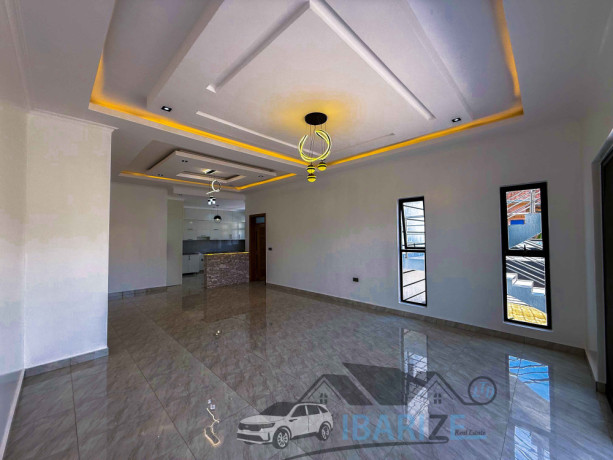 kiigali-house-for-sale-in-kibagabaga-big-1