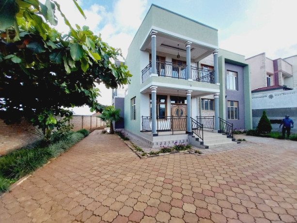 kigali-house-for-sale-in-nyamirambo-big-1
