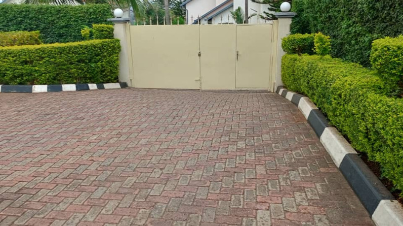 gacuriro-furnished-house-for-rent-in-kigali-big-0