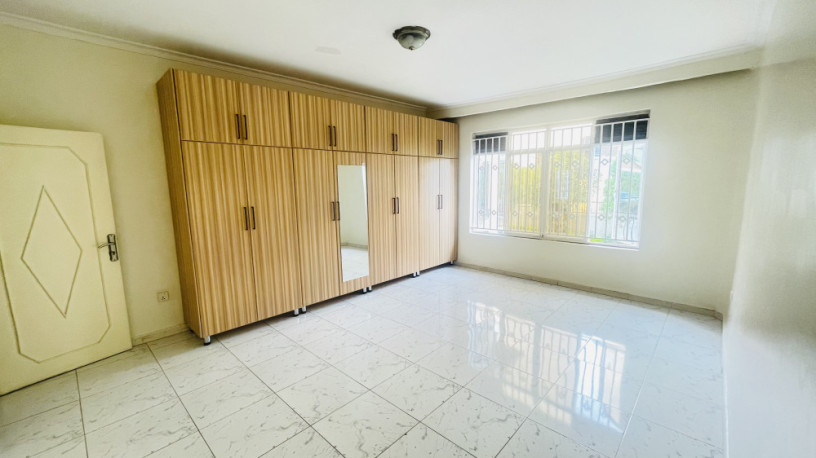 kibagabaga-near-green-hills-academy-5bedrooms-house-for-sale-on-tarmac-road-at-350m-big-8