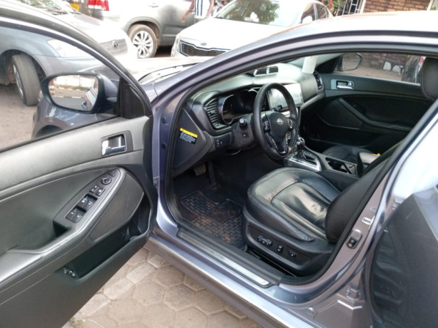 kia-k5-big-1